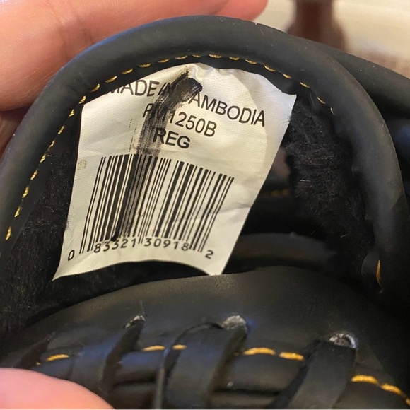 NEW!! RAWLINGS Black Leather PM 1250B 12.5 Inches Playmaker Series Glove-RHT - Picture 8 of 8